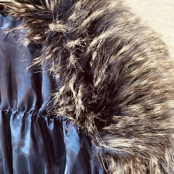 Soft Surroundings Faux Fur Vest Size Small Puffer Full Zip Warm S - Picture 11 of 12